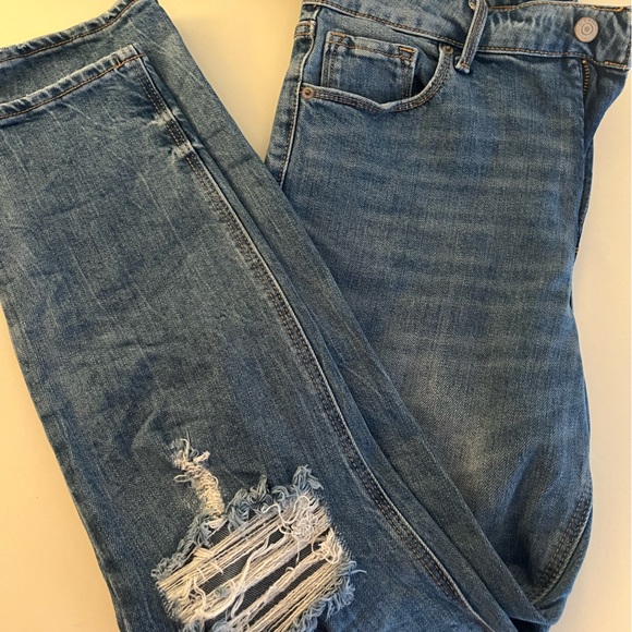 Old Navy Straight Jeans Size 12 - Picture 3 of 3